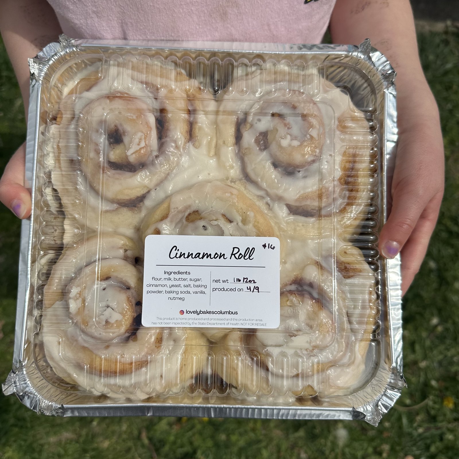 Tray of freshly baked cinnamon rolls